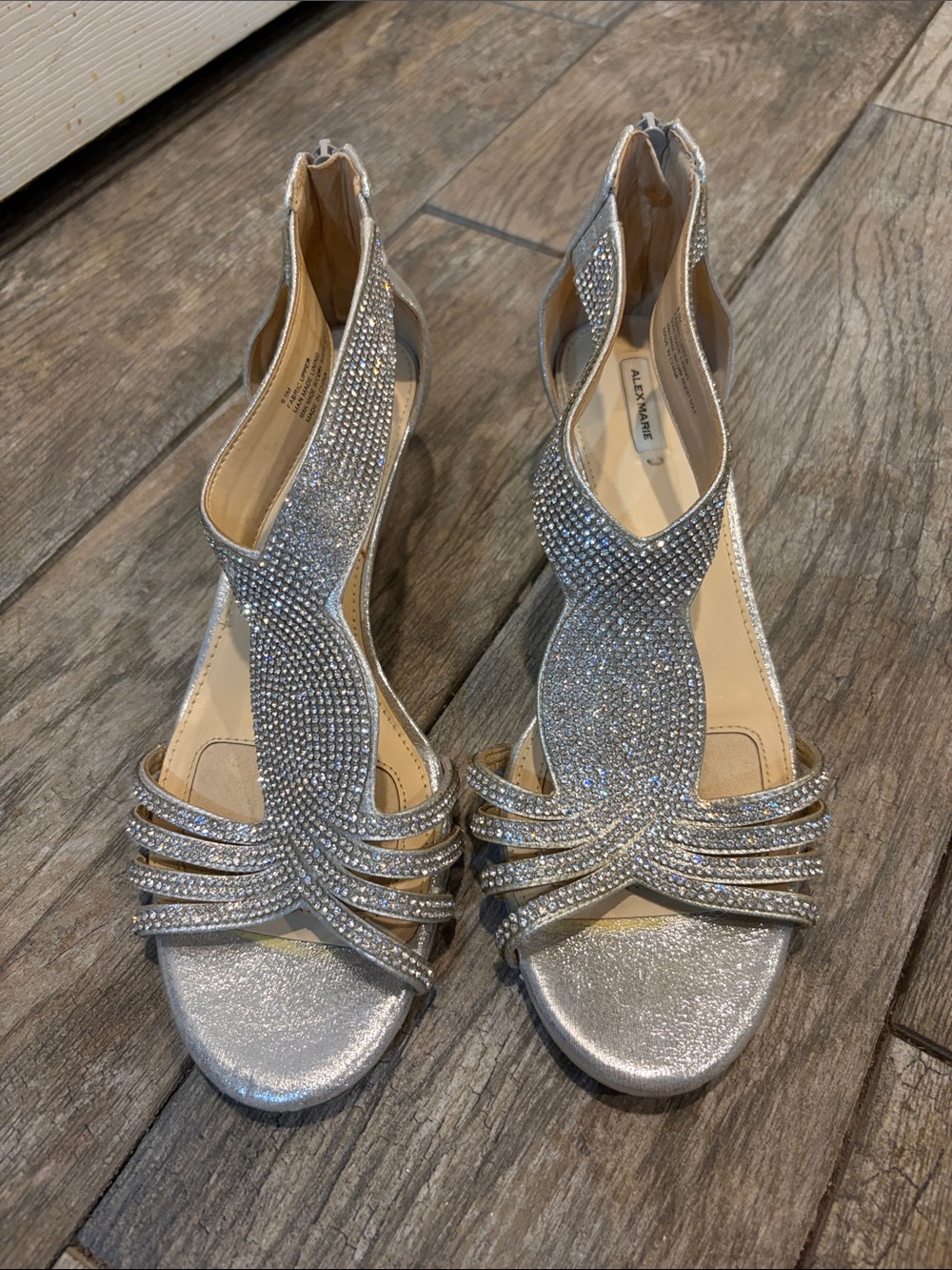 Alex Marie Mersalo Silver Rhinestone wedge dress sandals size 9.5